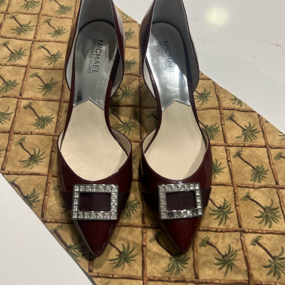 Michael Kors wine colored Heels with Crystal Buckle - Perfect for Fall!! 🍁